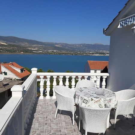 Apartments Ivica - 150M From Sea Trogir Kültér fotó