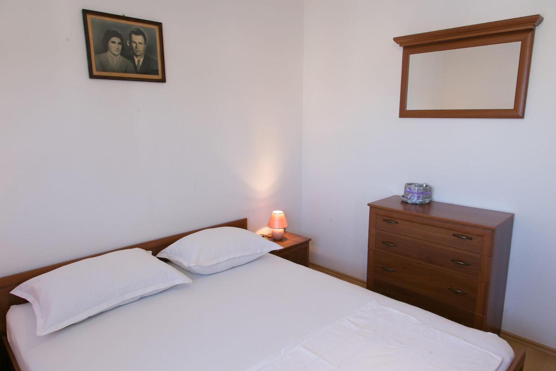 Apartments Ivica - 150M From Sea Trogir Kültér fotó