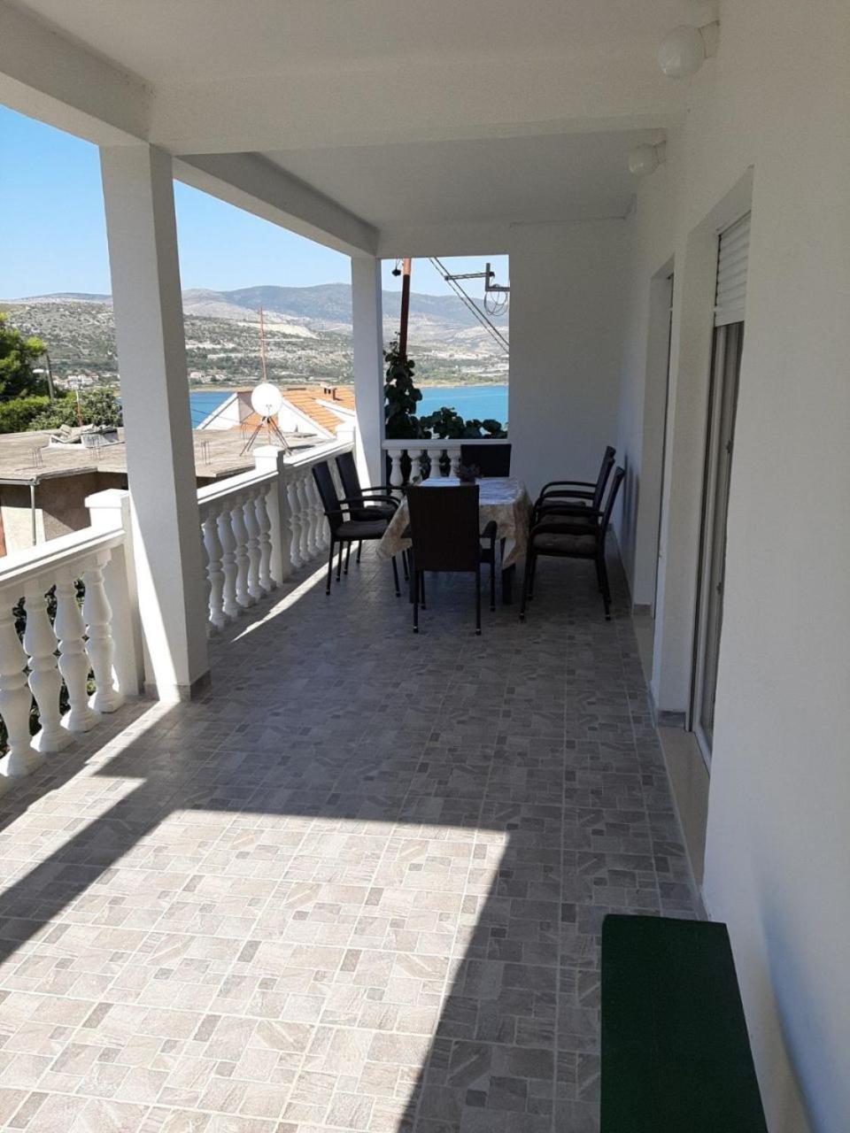 Apartments Ivica - 150M From Sea Trogir Kültér fotó